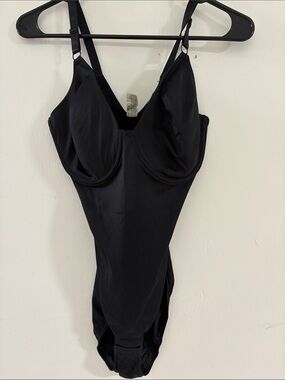 Inspirations by Maidenform Black Underwire Shaping Bodysuit 38d